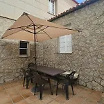Casa Con Encanto Amplios Jardines Al Lado De La Playa Ferienhaus Caleiro