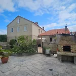 Casa Con Encanto Amplios Jardines Al Lado De La Playa Ferienhaus Caleiro