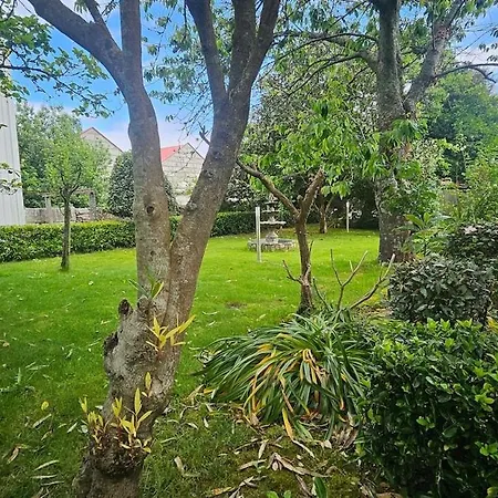 Casa Con Encanto Amplios Jardines Al Lado De La Playa * Caleiro